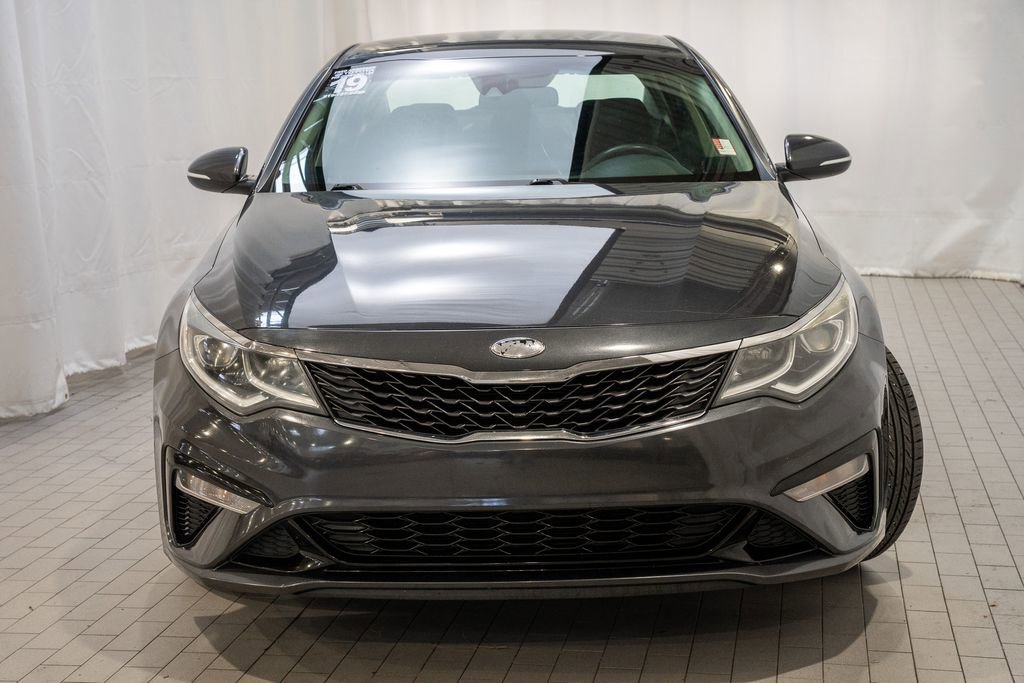 Used 2019 Kia Optima LX image 2