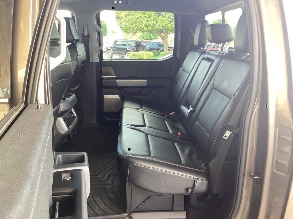 Used 2023 Ford F250 Lariat w/ Chrome Package image 36