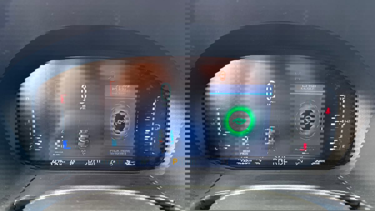 Used 2023 Ford Escape ST-Line image 15