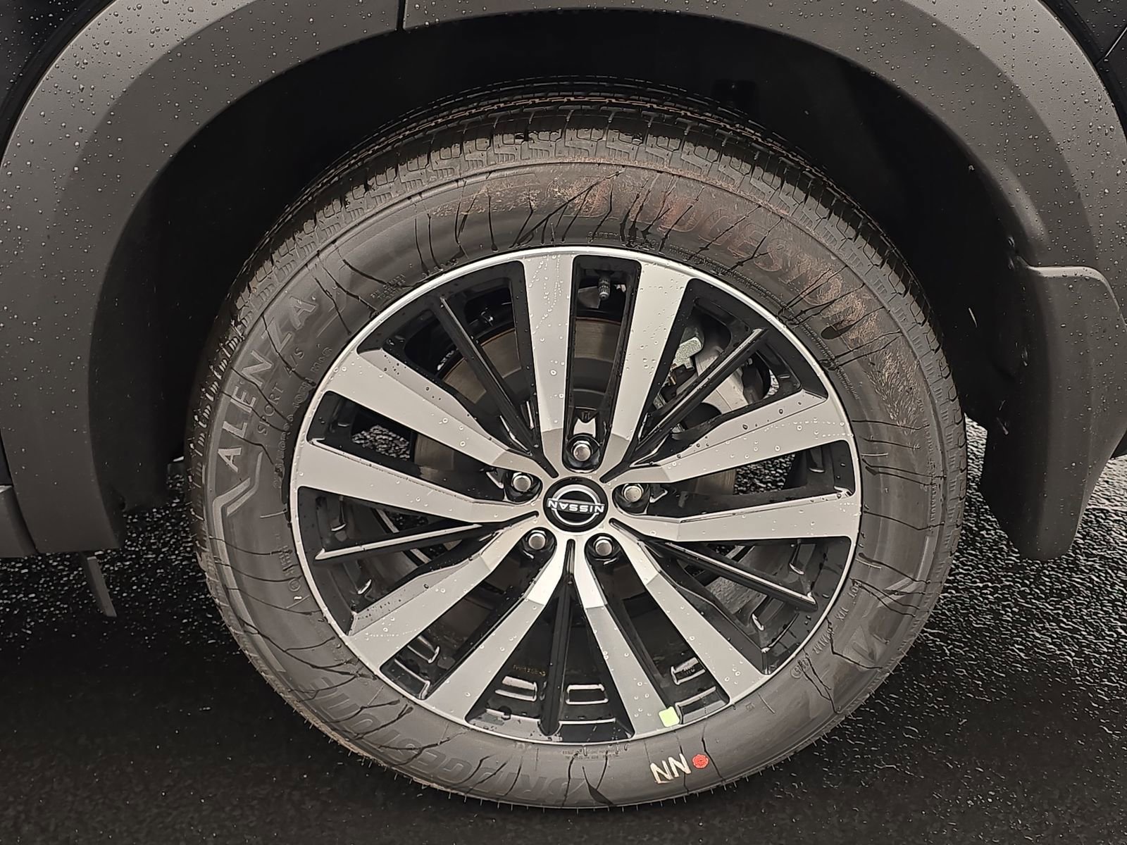 New 2025 Nissan Pathfinder Platinum image 11