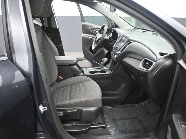 Used 2022 Chevrolet Equinox LT AWD/4WD image 17