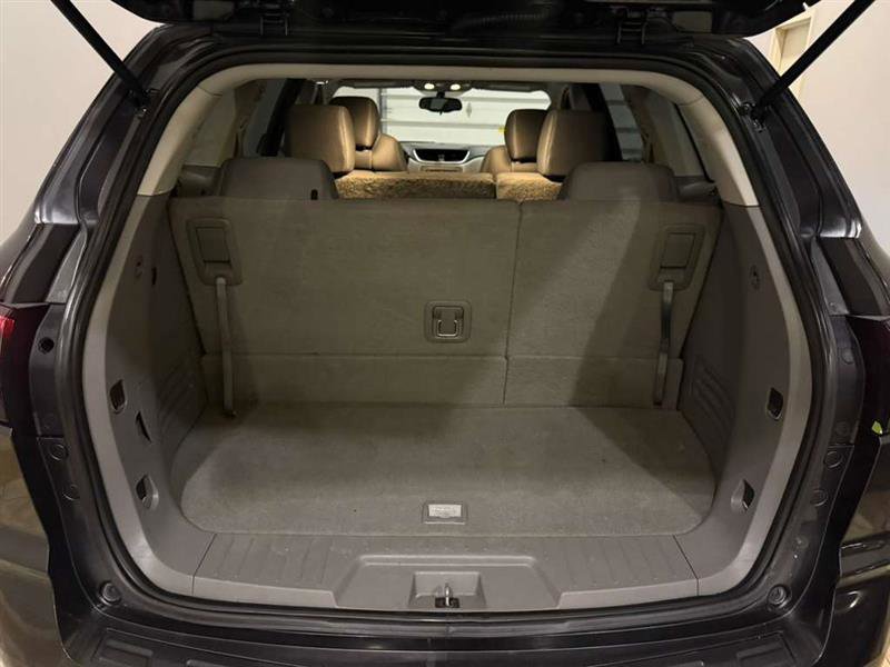 Used 2016 Chevrolet Traverse LS image 32