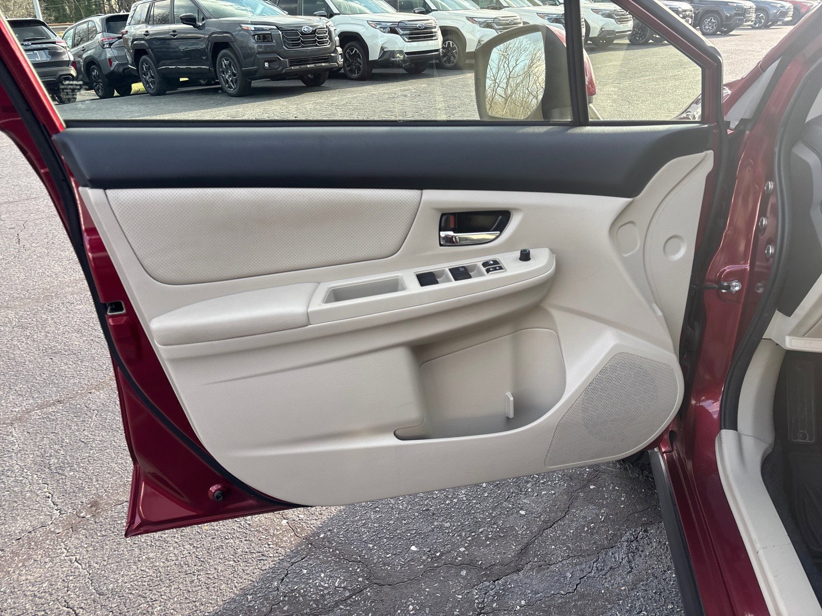 Used 2014 Subaru Crosstrek 2.0i Limited image 10