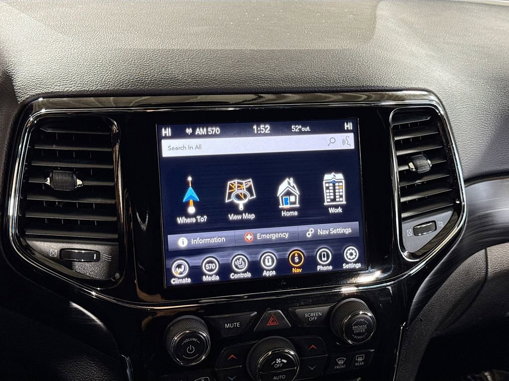 Used 2020 Jeep Grand Cherokee Laredo w/ Security & Convenience Group image 20