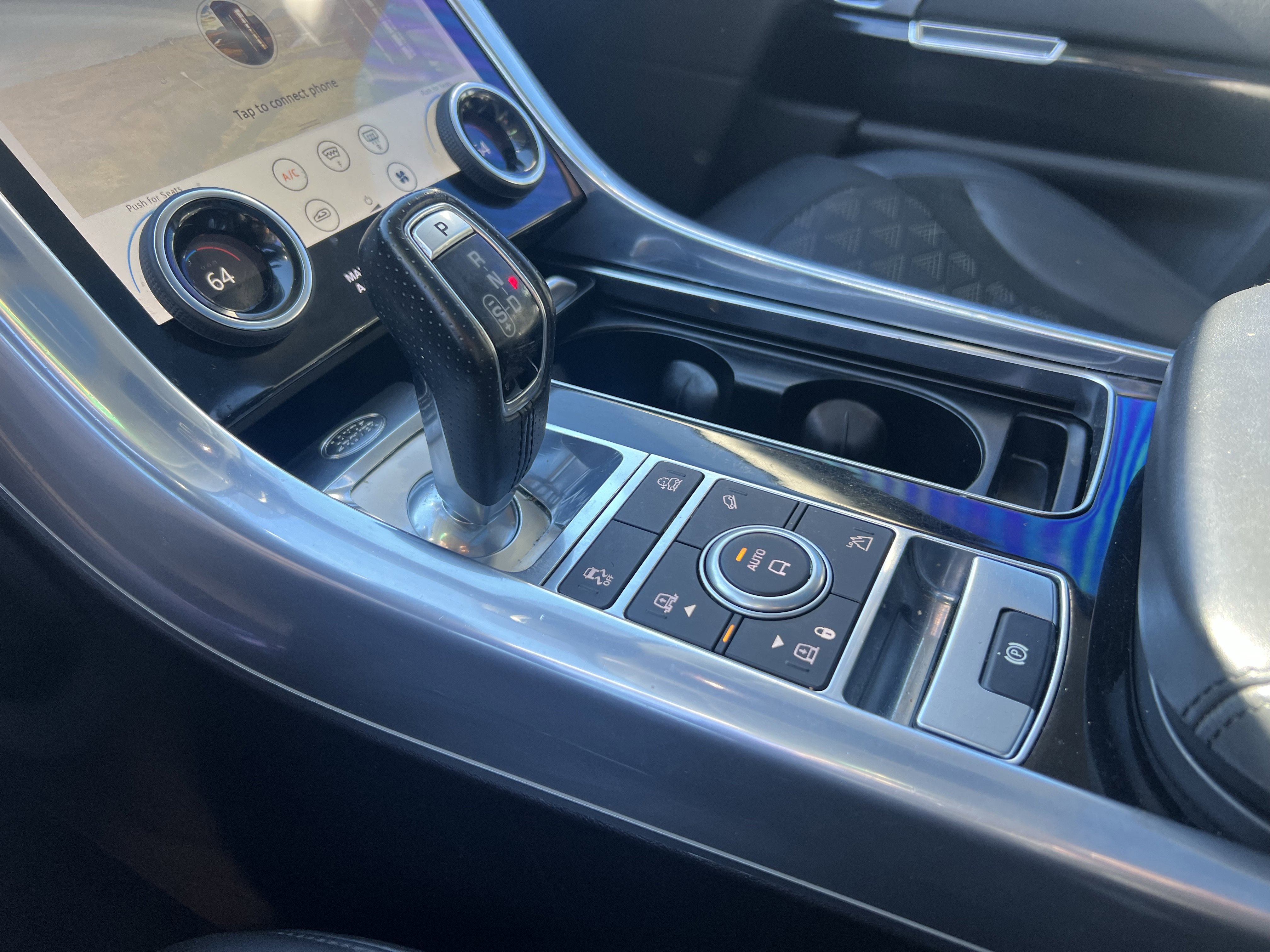 Used 2022 Land Rover Range Rover Sport SVR image 25