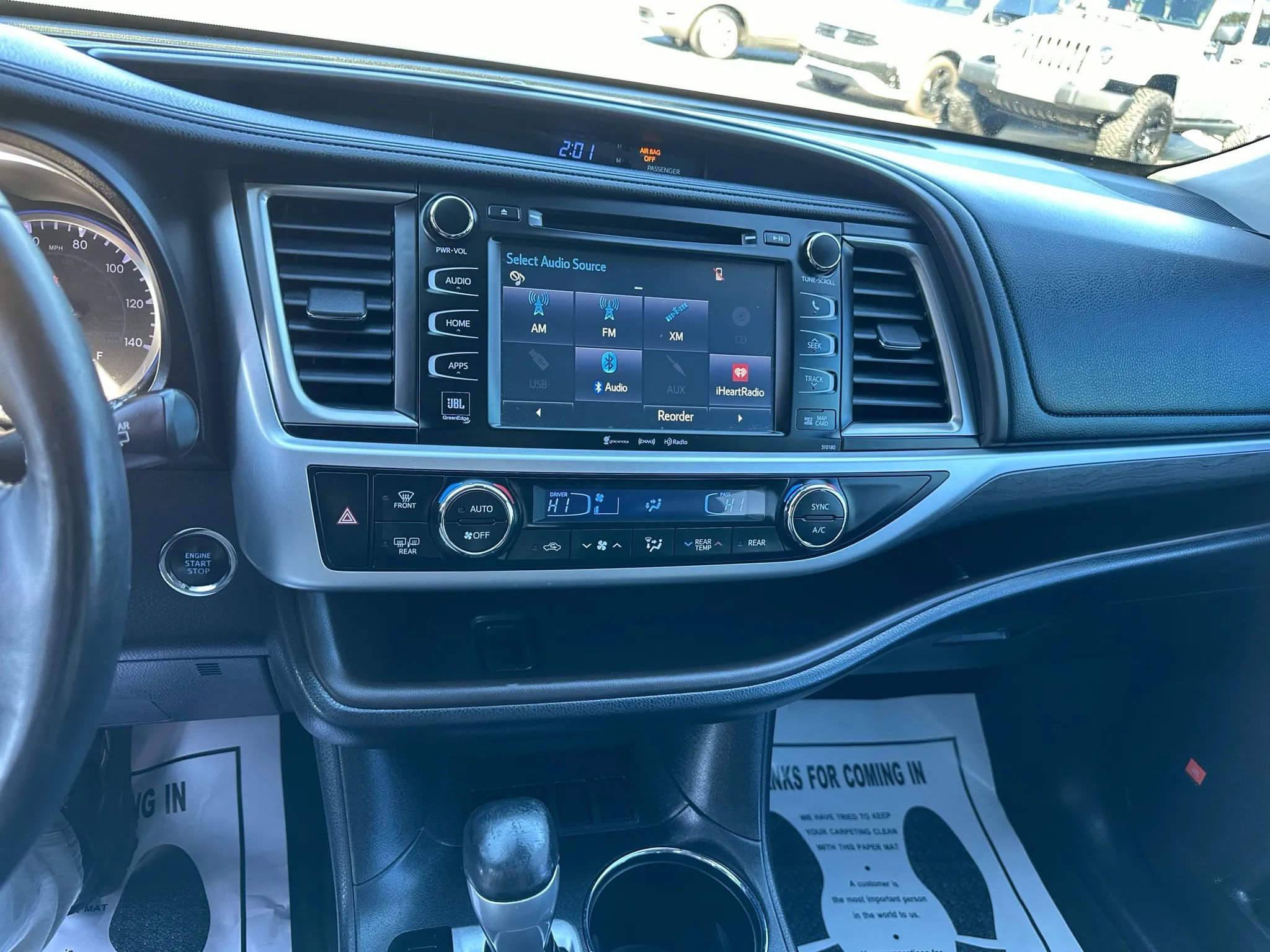 Used 2018 Toyota Highlander Limited Platinum image 8