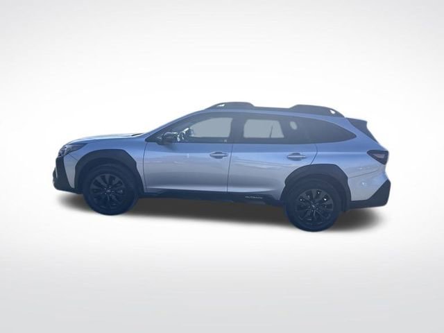 Used 2023 Subaru Outback Onyx Edition image 2