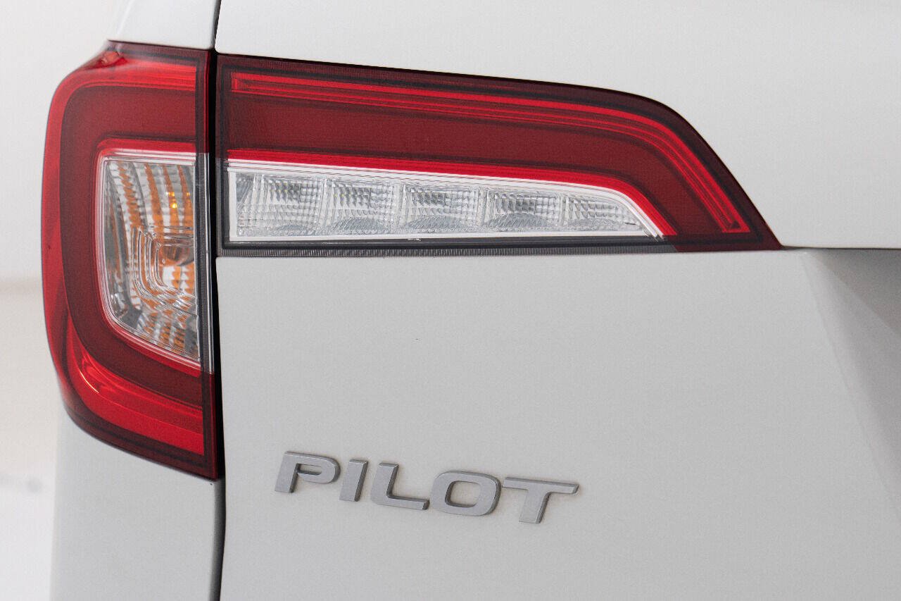 Used 2020 Honda Pilot EX-L image 17
