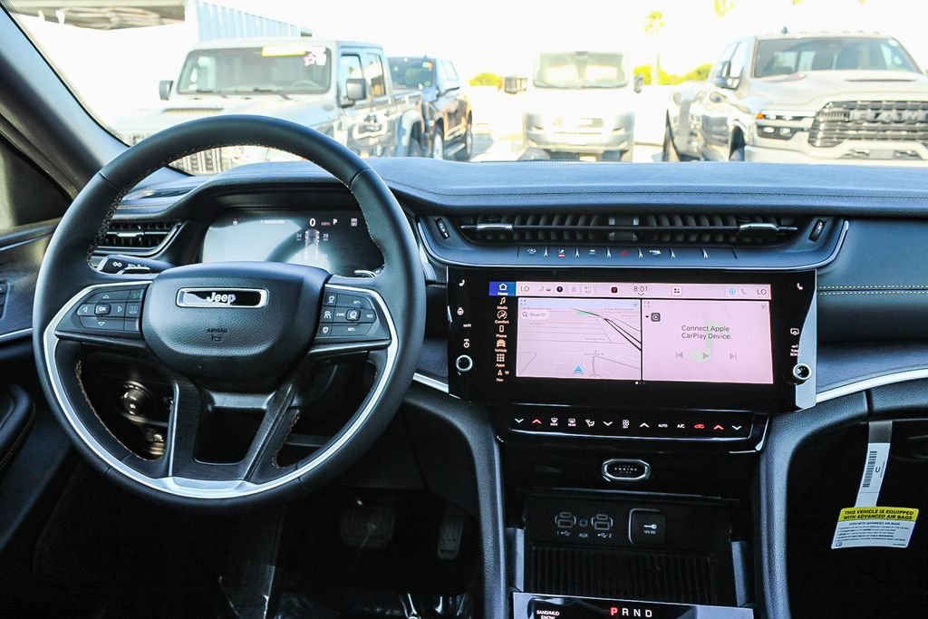 New 2026 Jeep Grand Cherokee Limited AWD/4WD image 14