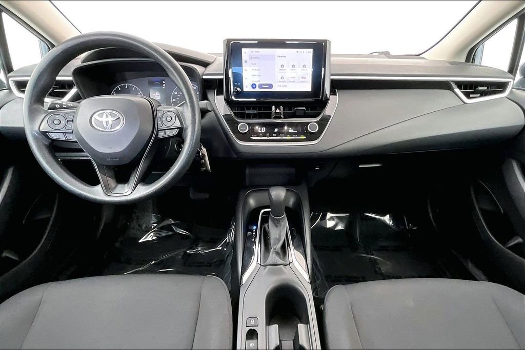 Used 2024 Toyota Corolla LE image 19