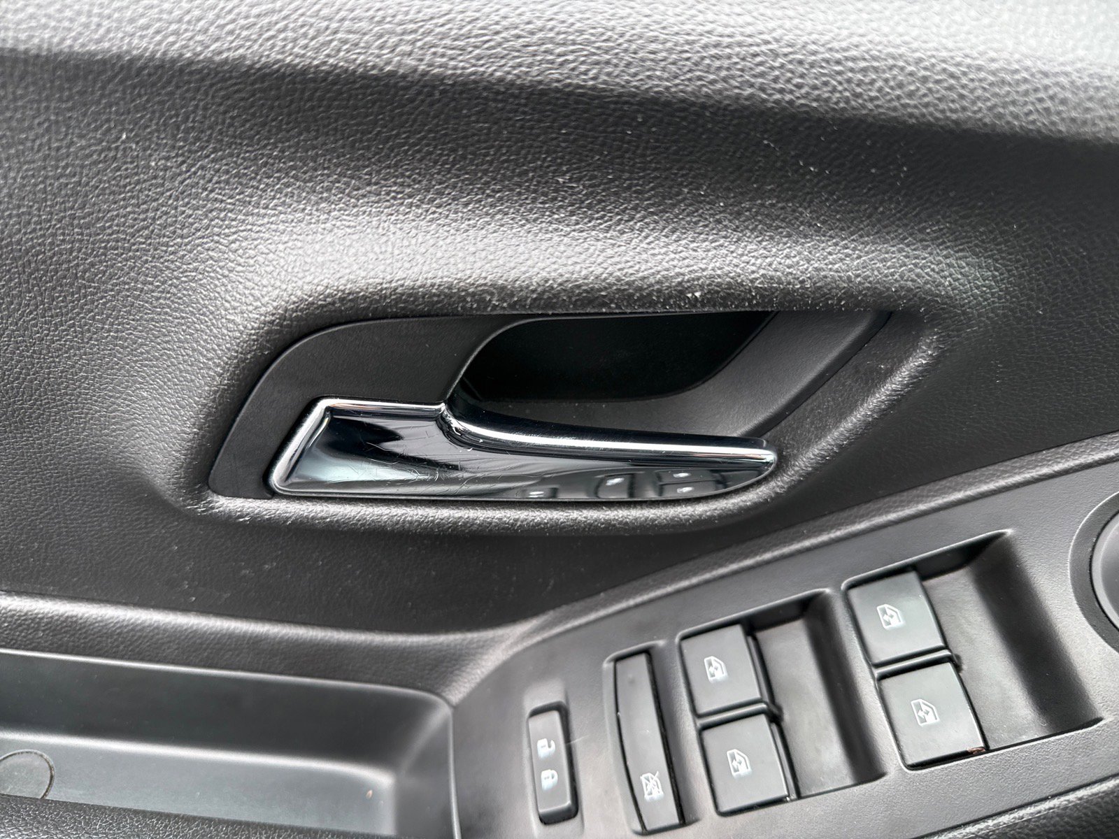 Used 2019 Chevrolet Trax LT w/ LT Convenience Package image 25