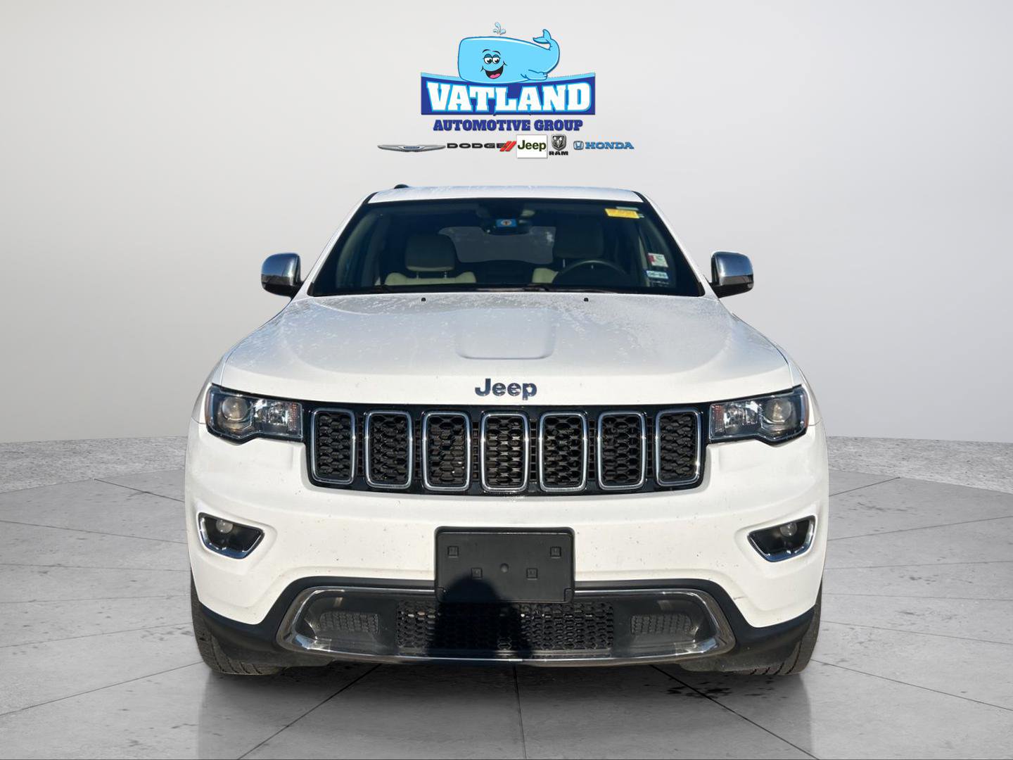 Certified 2017 Jeep Grand Cherokee Limited image 32