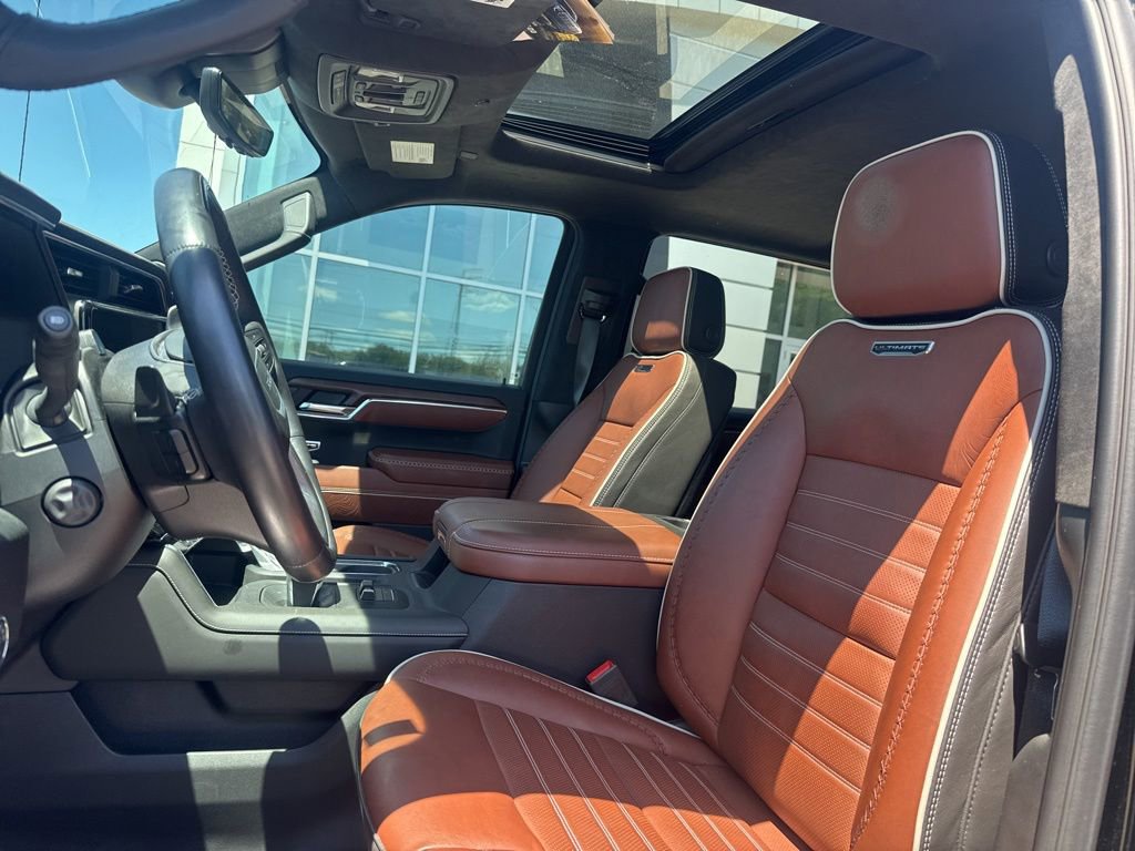 Used 2023 GMC Sierra 1500 Denali Ultimate AWD/4WD image 11