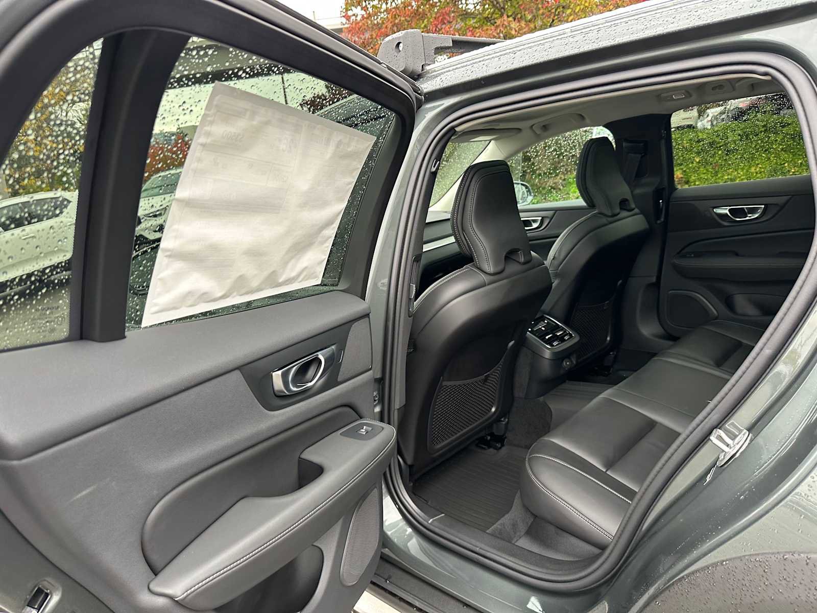 New 2026 Volvo V60 B5 Cross Country Ultra w/ Climate Package image 16