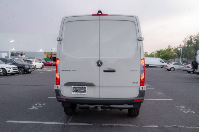 Used 2025 Mercedes-Benz Sprinter 2500 image 6