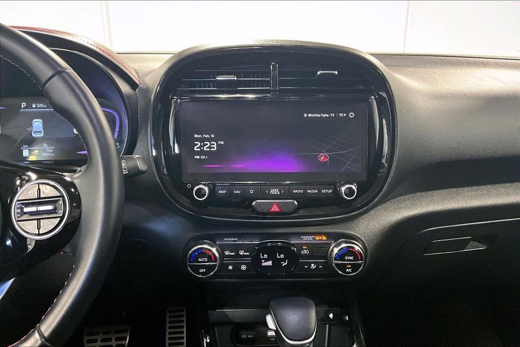 Used 2025 Kia Soul GT-Line image 8