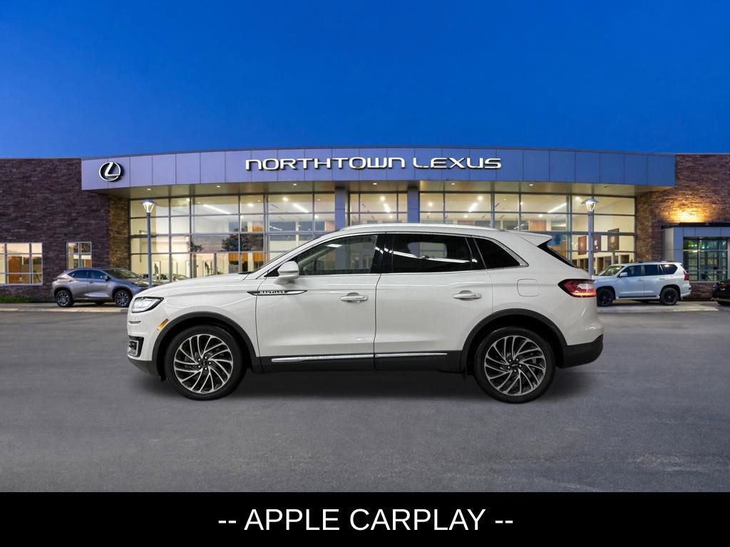 Used 2020 Lincoln Nautilus Reserve w/ Cargo Utility Package AWD/4WD image 2