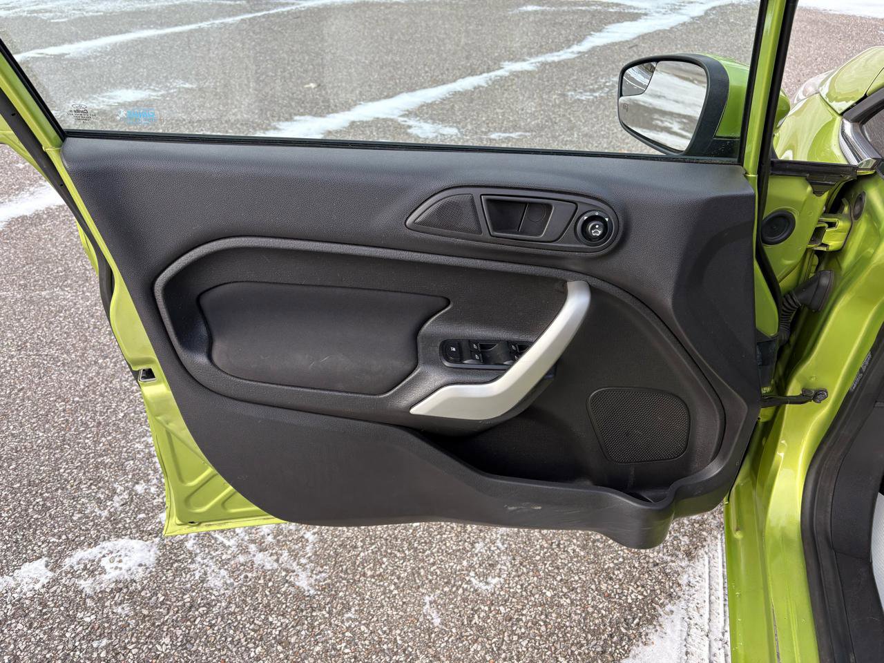Used 2011 Ford Fiesta SES w/ 301A Rapid Spec Order Code image 10