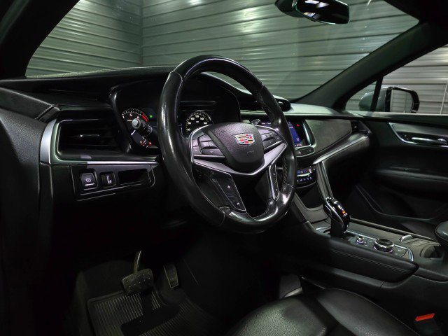 Used 2021 Cadillac XT5 Luxury image 10