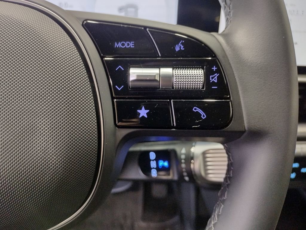 Used 2025 Hyundai Ioniq 6 SE image 26