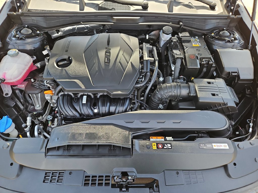 Used 2025 Hyundai Sonata SEL FWD image 35