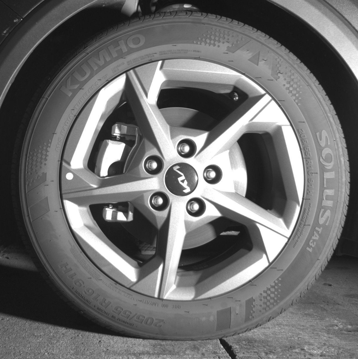 Used 2025 Kia K4 FWD image 12