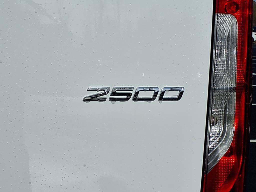 Certified 2025 Mercedes-Benz Sprinter 2500 image 8