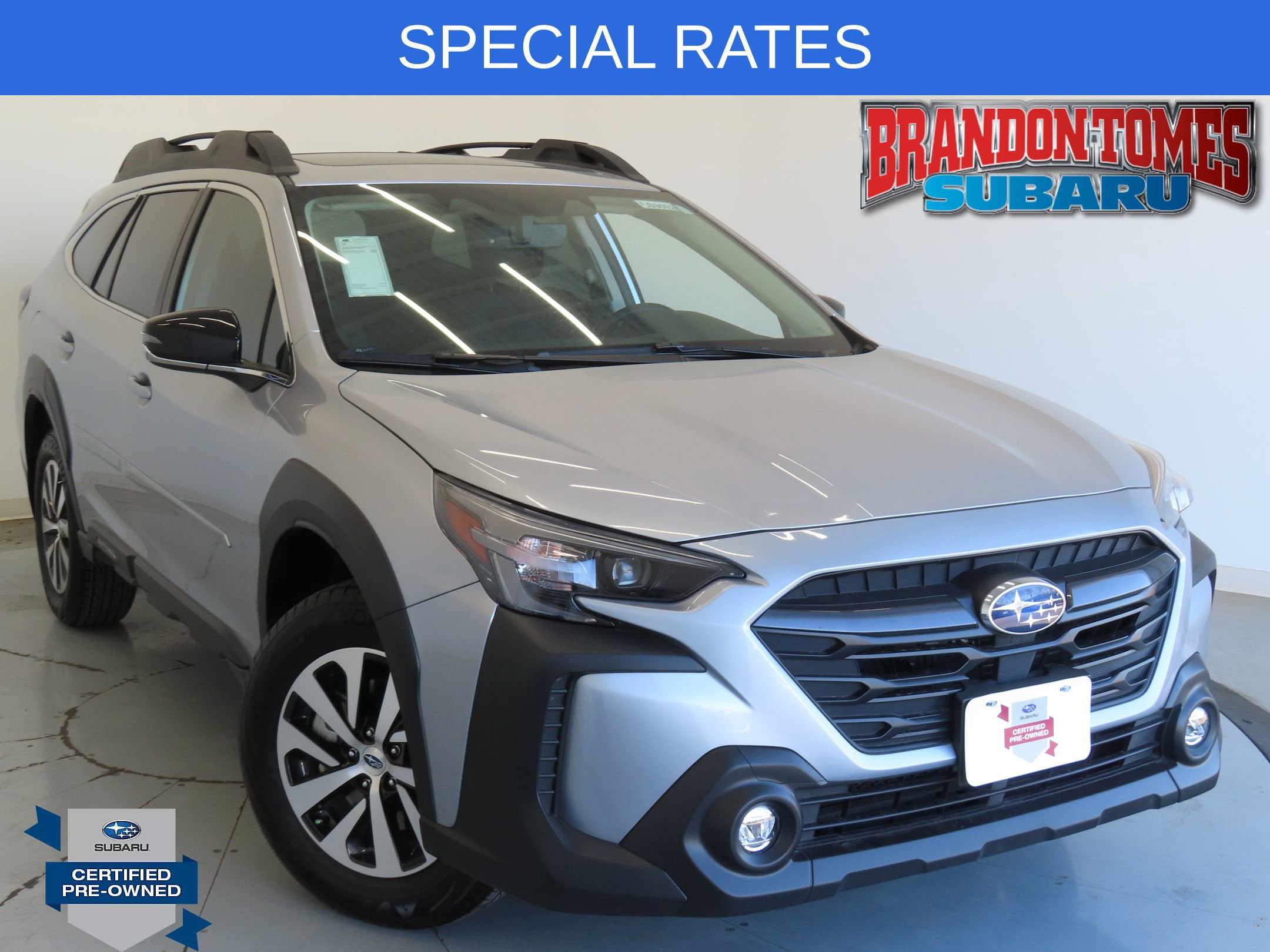 Certified 2025 Subaru Outback Premium AWD/4WD image 1