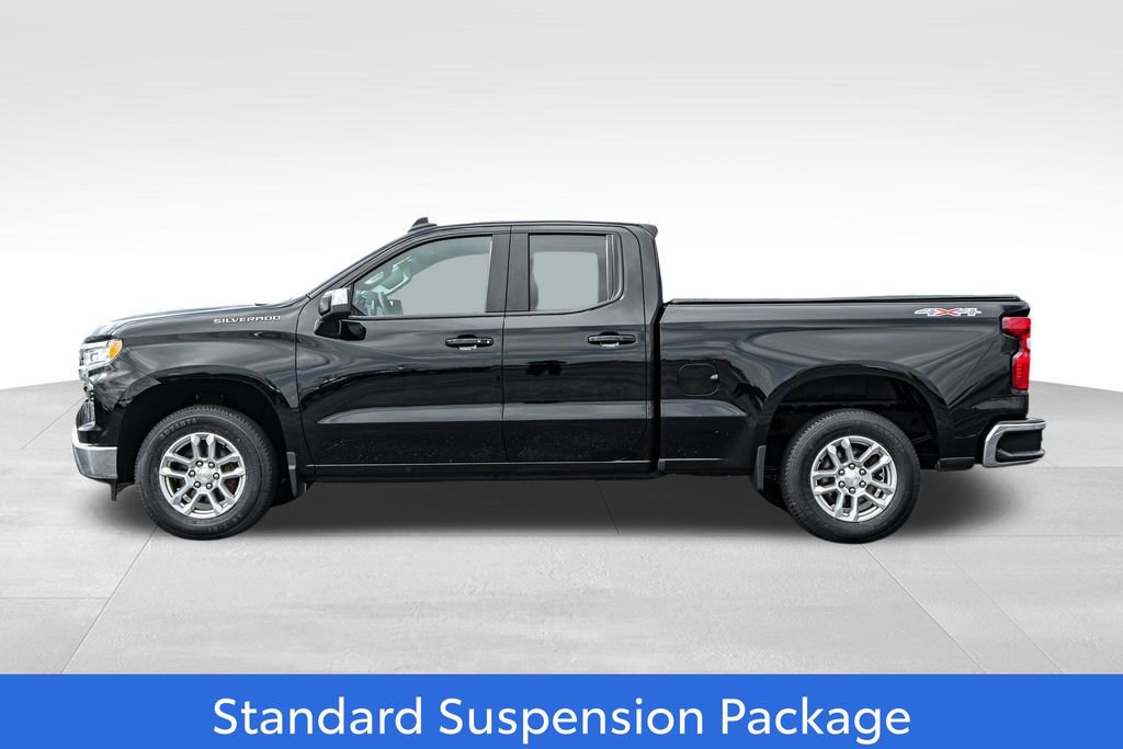 Used 2023 Chevrolet Silverado 1500 LT AWD/4WD image 4