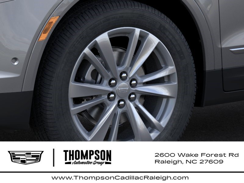 New 2026 Cadillac XT5 Premium Luxury w/ Driver Assist Package FWD image 9