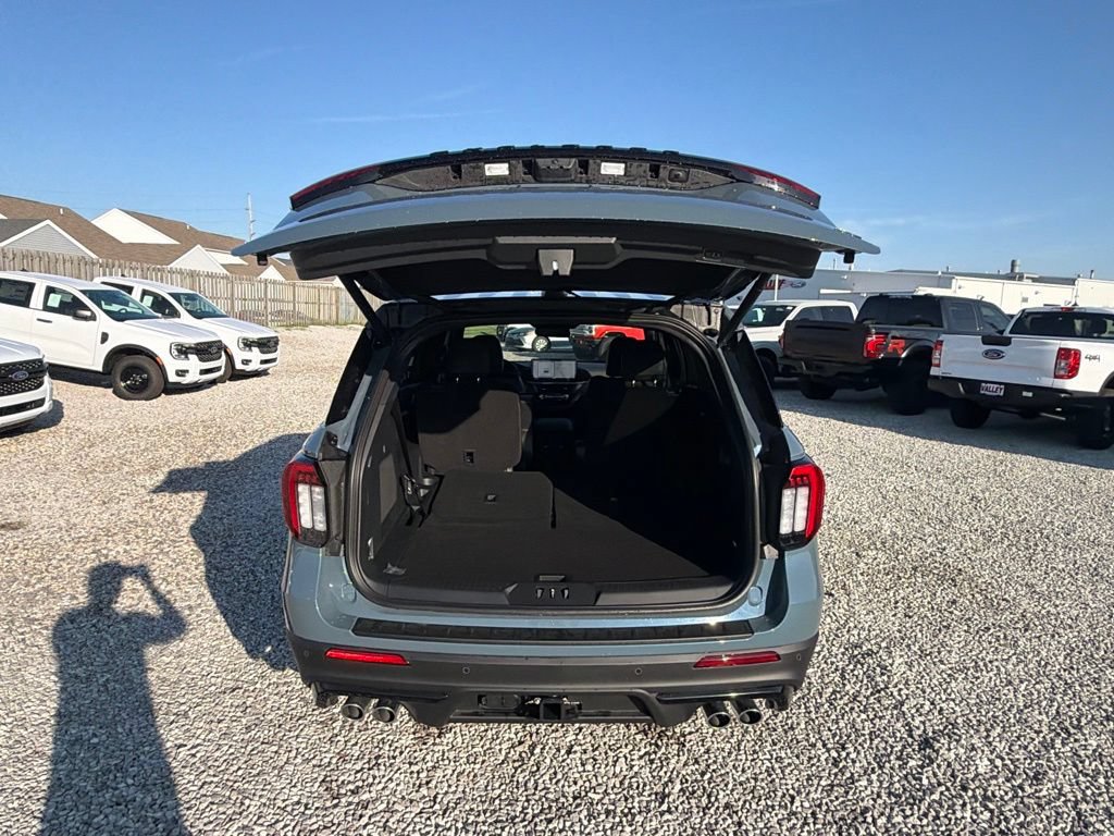 New 2026 Ford Explorer ST w/ Sun And Sound Package AWD/4WD image 49
