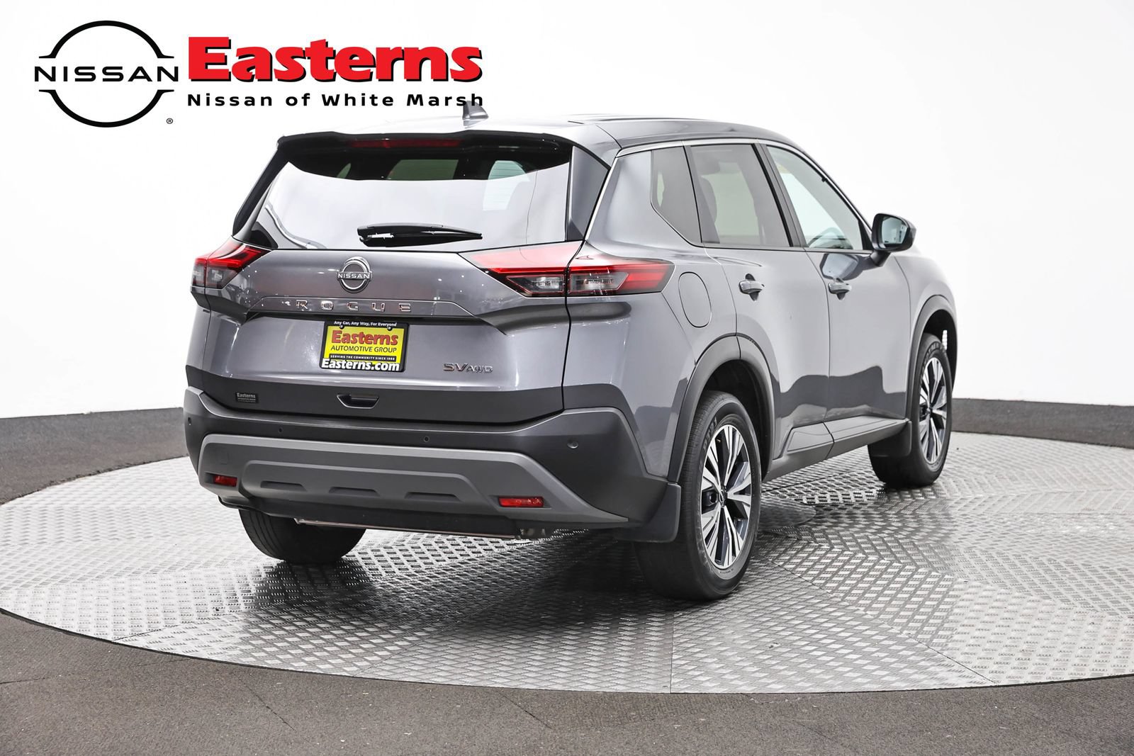 Used 2023 Nissan Rogue SV AWD/4WD image 5