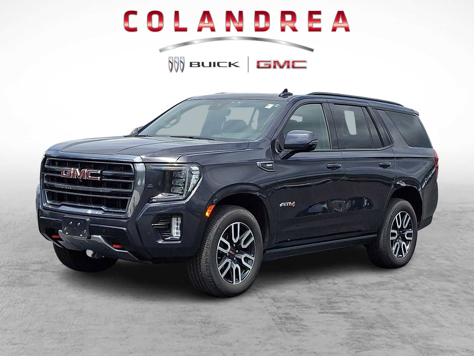 Used 2023 GMC Yukon AT4 w/ AT4 Premium Package AWD/4WD image 3