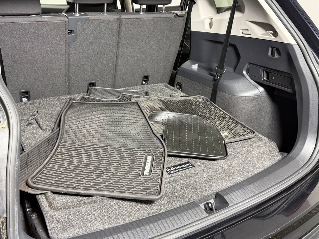 Used 2021 Volkswagen Tiguan S FWD image 26