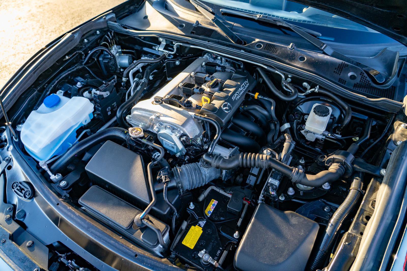 Used 2016 MAZDA MX-5 Miata Grand Touring RWD image 25