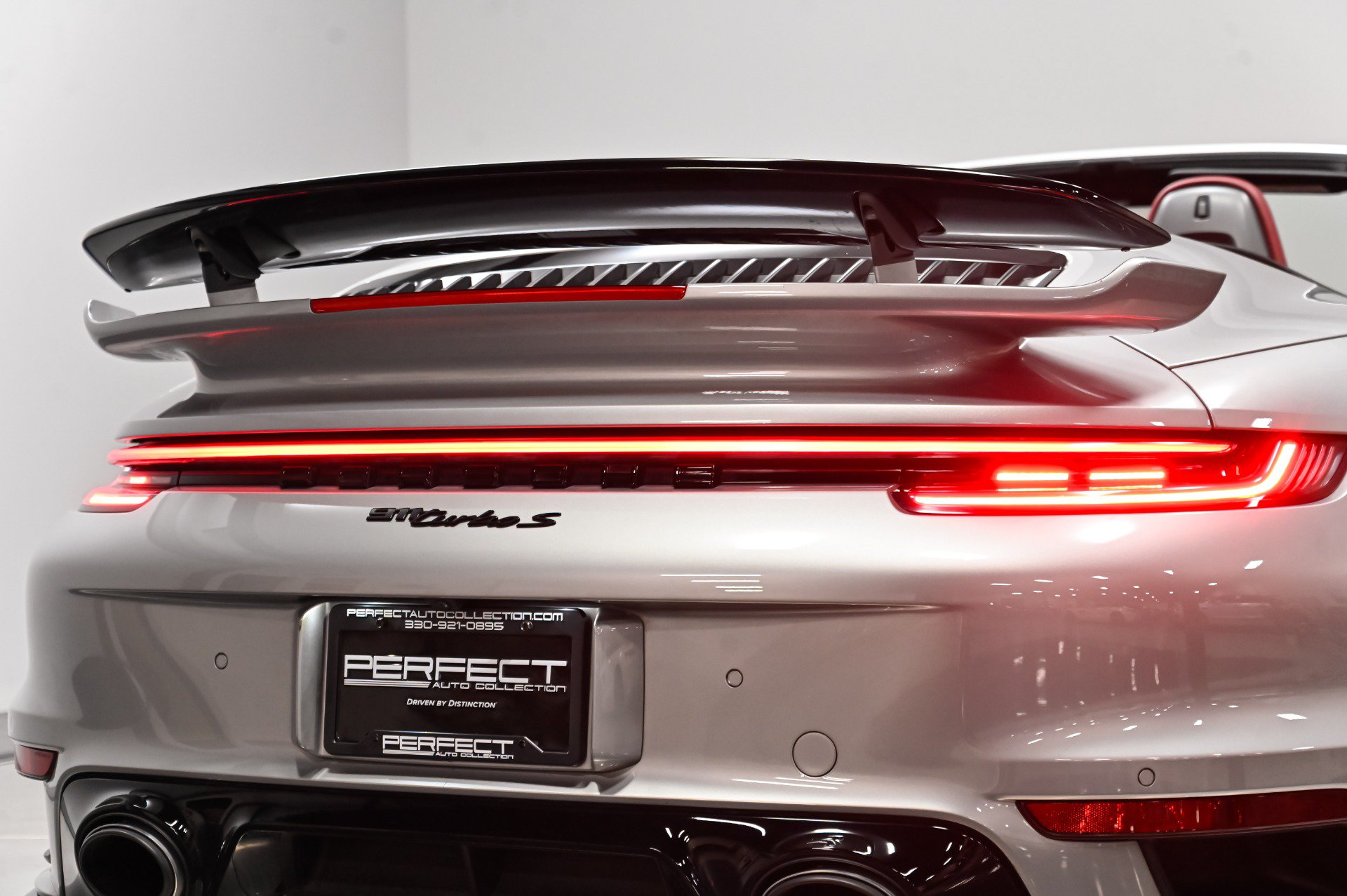 Used 2022 Porsche 911 Turbo S AWD/4WD image 47