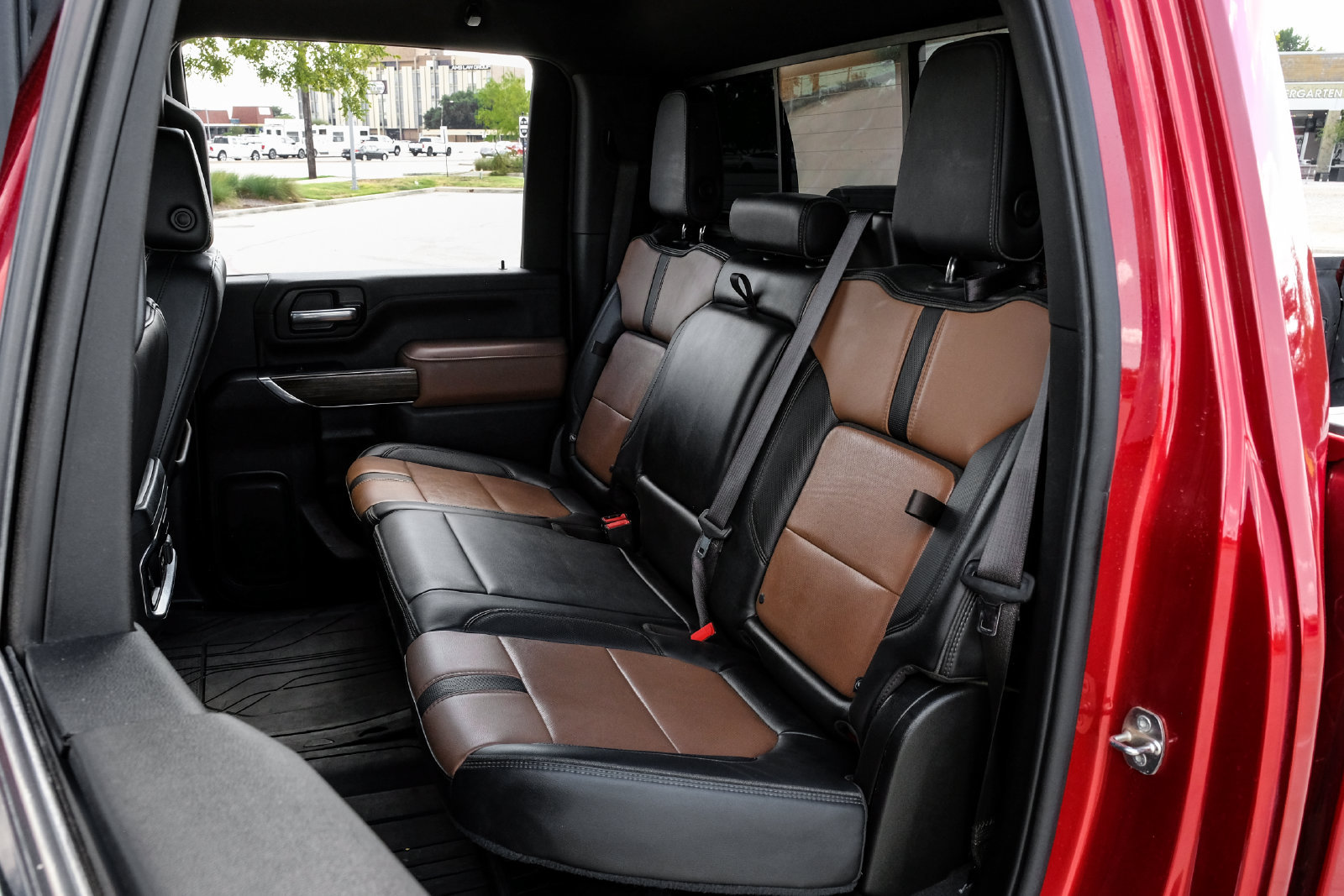 Used 2023 Chevrolet Silverado 2500 High Country w/ Technology Package AWD/4WD image 48