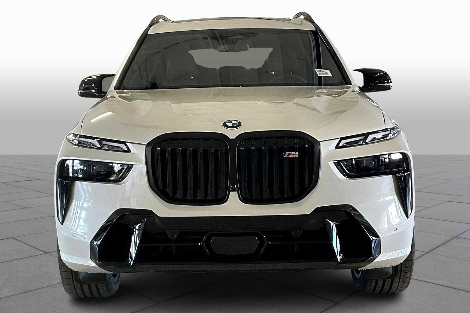New 2026 BMW X7 M60i image 3