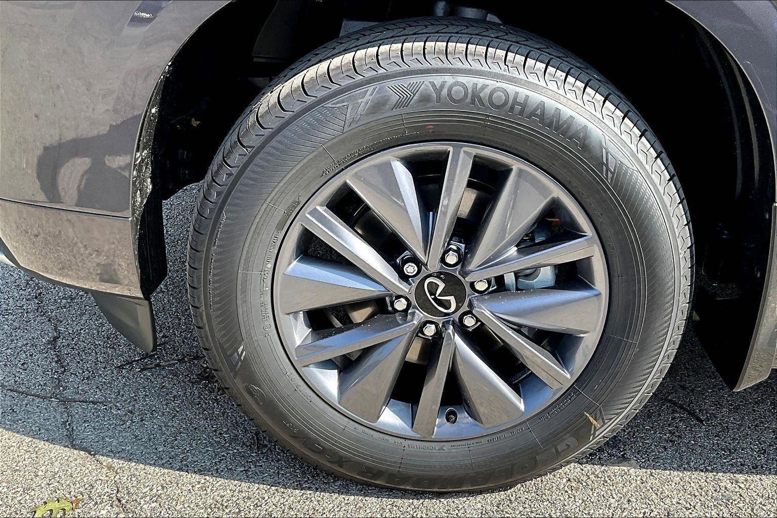 New 2026 INFINITI QX80 Pure image 17