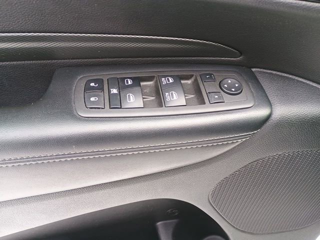 Used 2022 Dodge Durango GT image 25