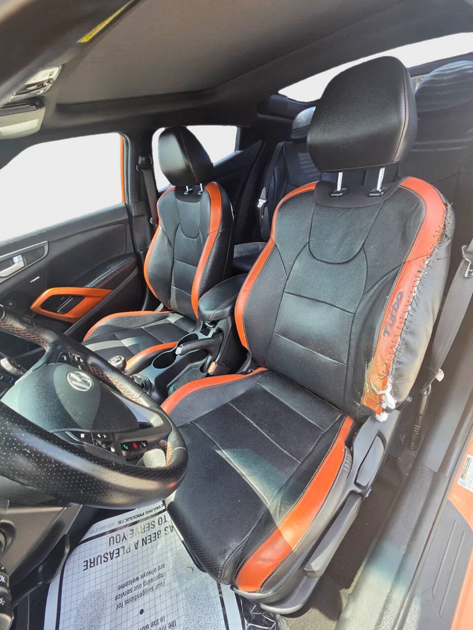 Used 2016 Hyundai Veloster Turbo w/ Option Group 04 FWD image 10
