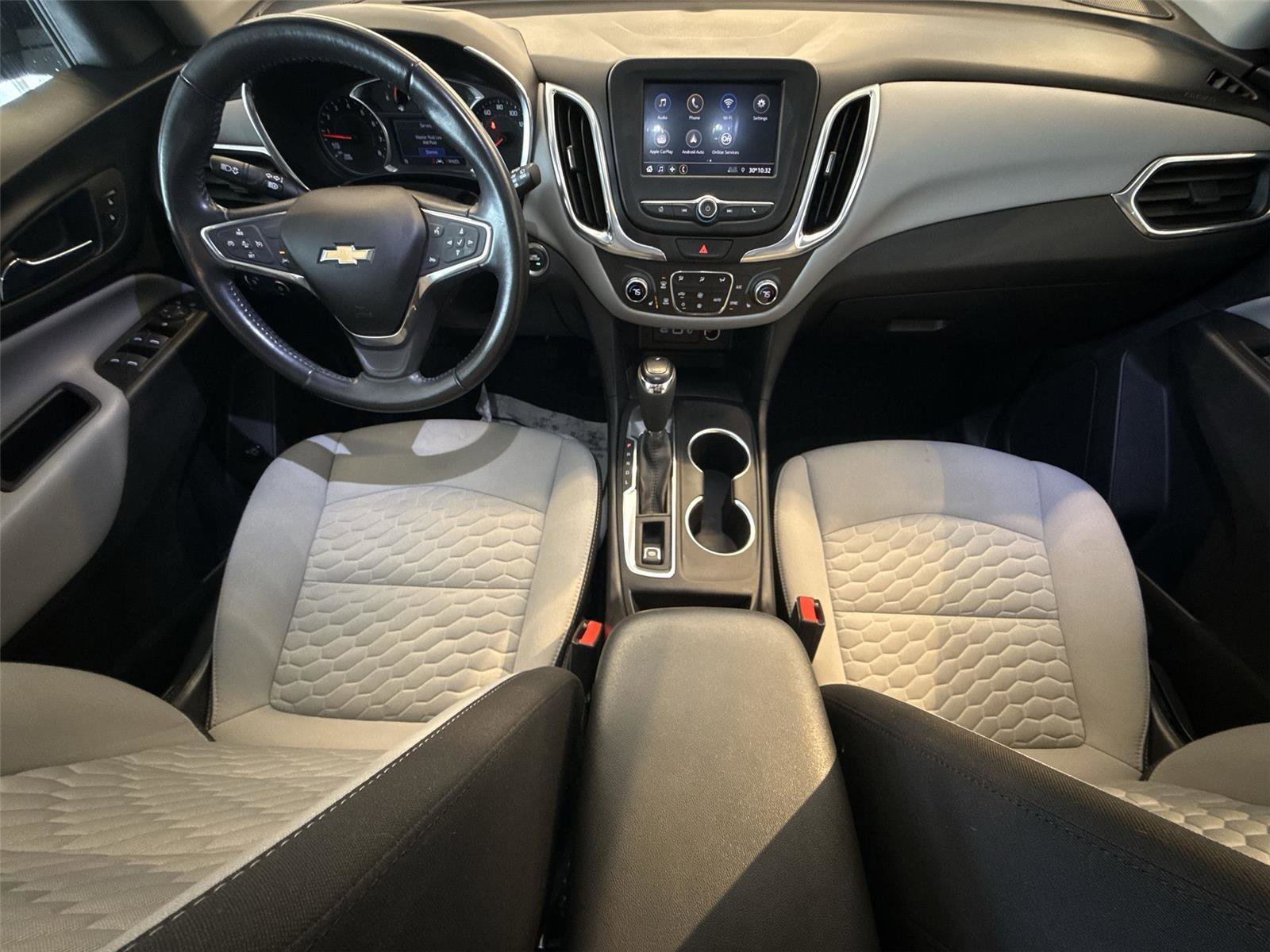 Used 2021 Chevrolet Equinox LT image 22