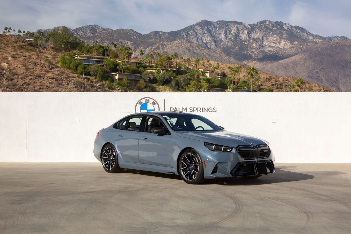 New 2026 BMW M5 w/ Carbon Package image 2