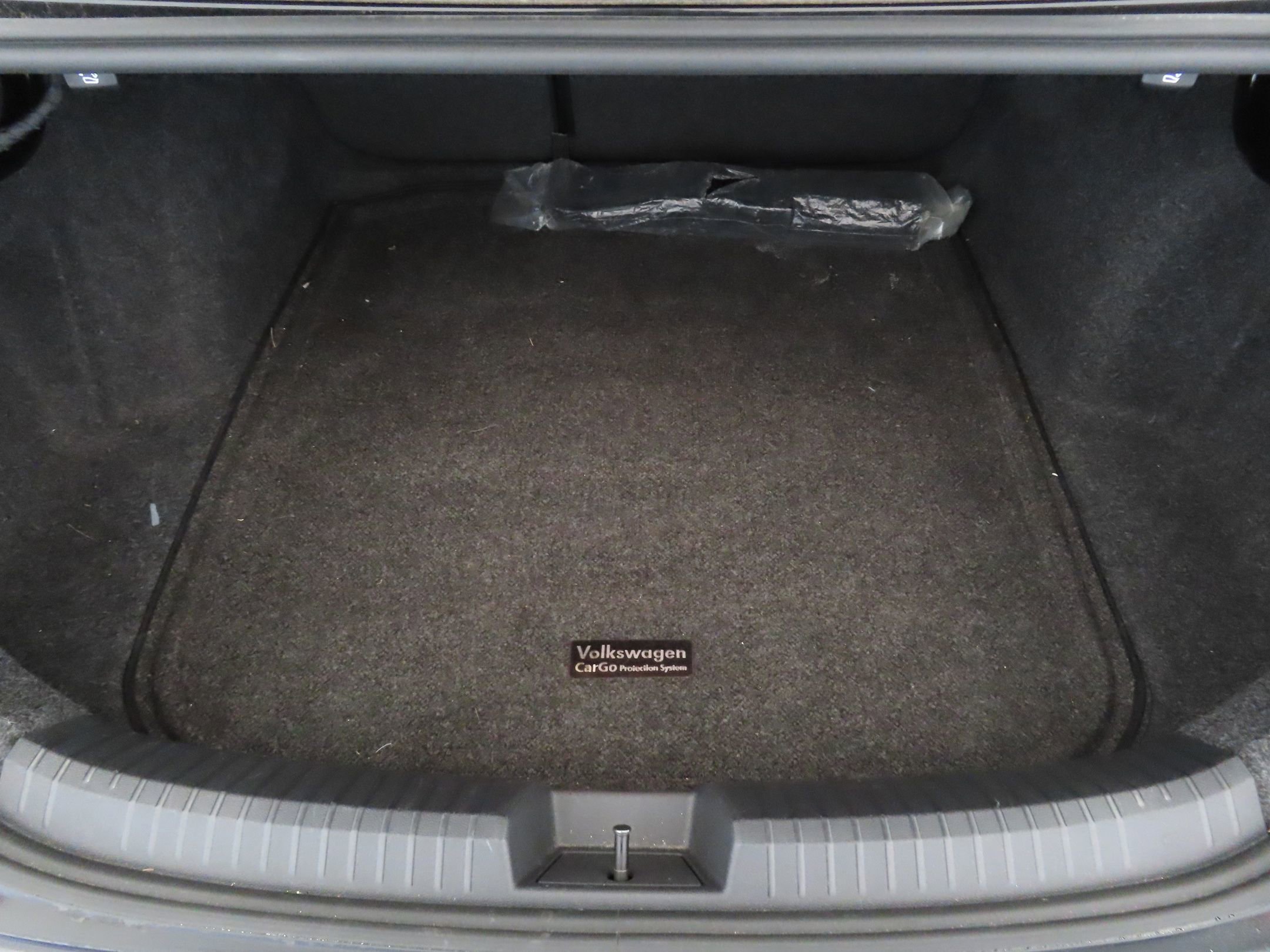 Used 2019 Volkswagen Jetta SEL image 25