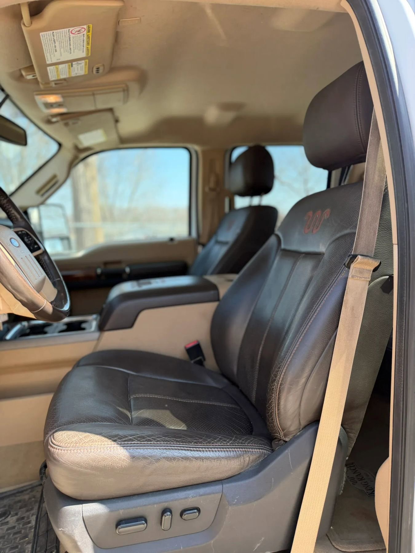 Used 2016 Ford F350 King Ranch w/ King Ranch w/Chrome Package image 12