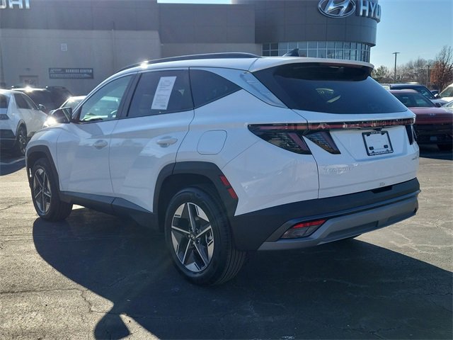Certified 2025 Hyundai Tucson SEL image 3