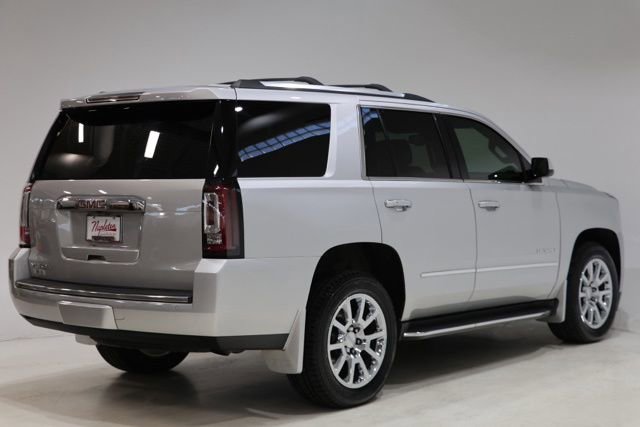 Used 2016 GMC Yukon Denali w/ Open Road Package AWD/4WD image 8