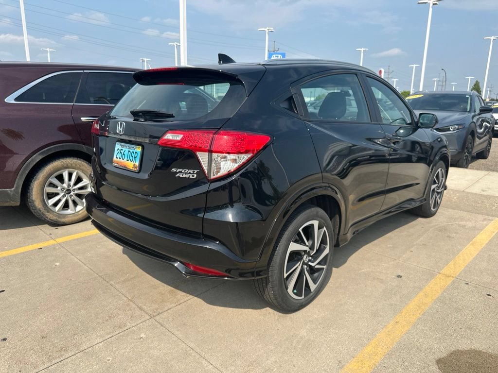 Used 2020 Honda HR-V Sport image 3