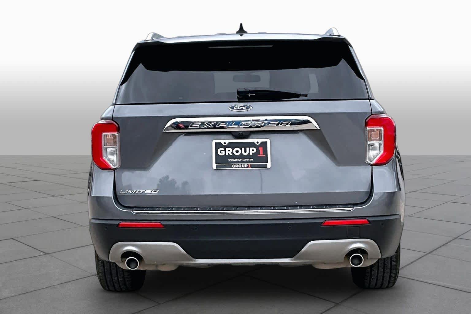Used 2022 Ford Explorer Limited RWD image 5