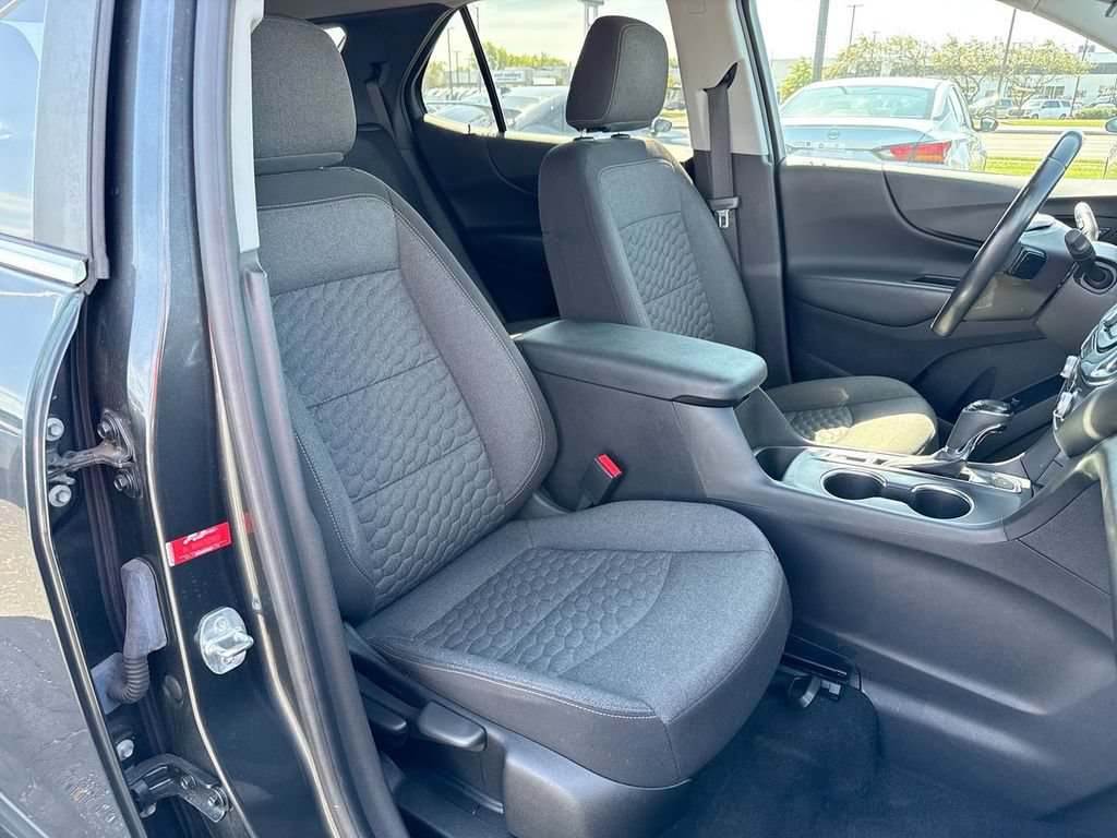 Used 2021 Chevrolet Equinox LT AWD/4WD image 25